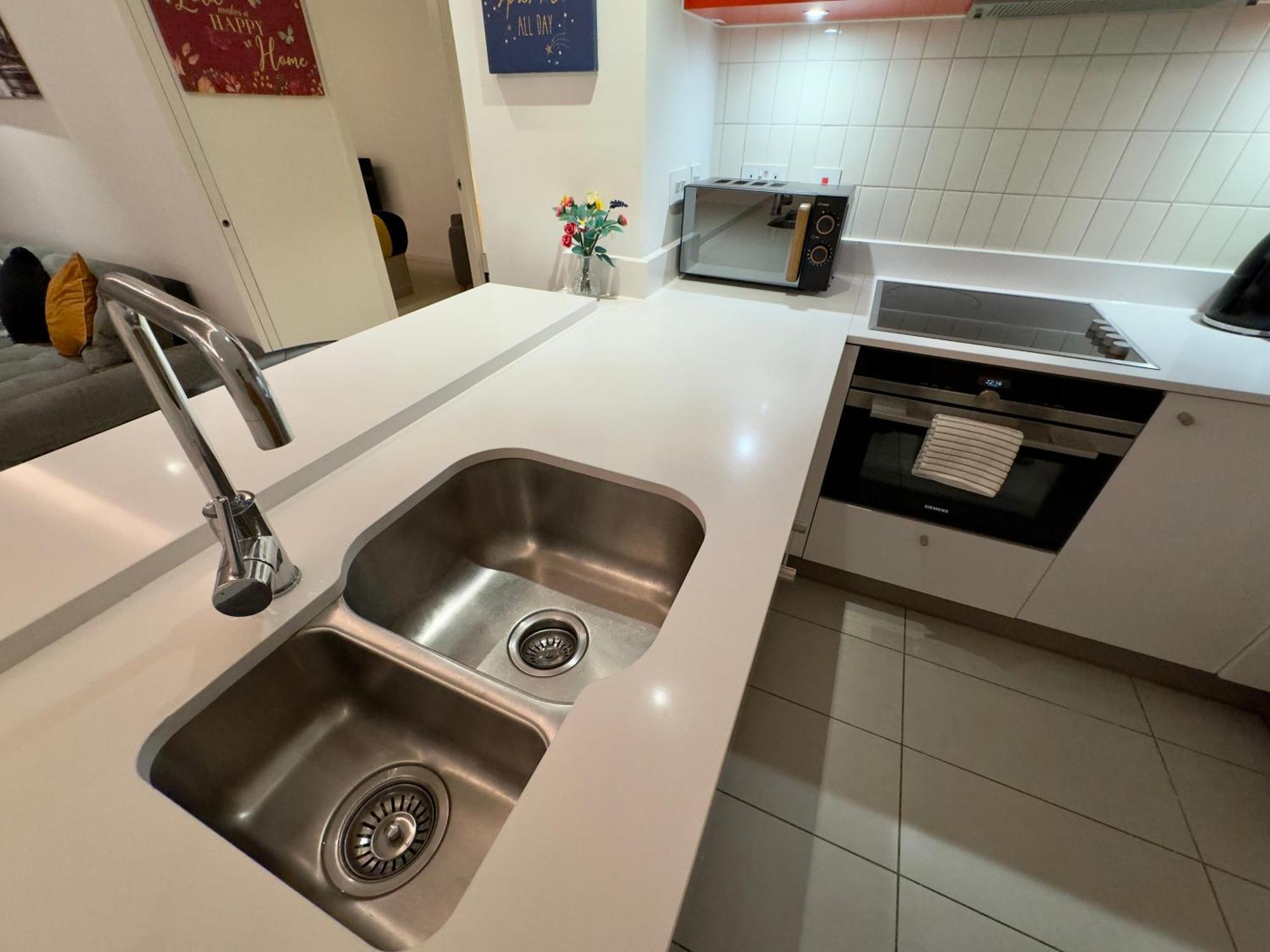London Excel Cosy Apartment With Balcony & River View Close To O2 Arena, Cable Car, City Hall Экстерьер фото