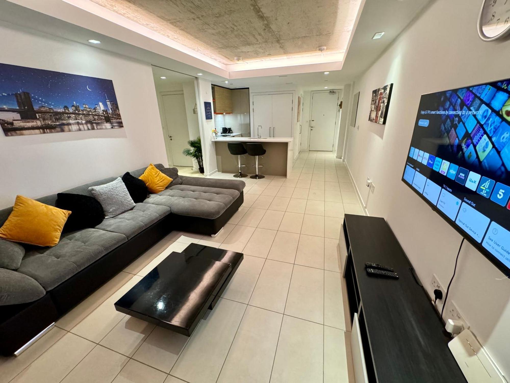 London Excel Cosy Apartment With Balcony & River View Close To O2 Arena, Cable Car, City Hall Экстерьер фото